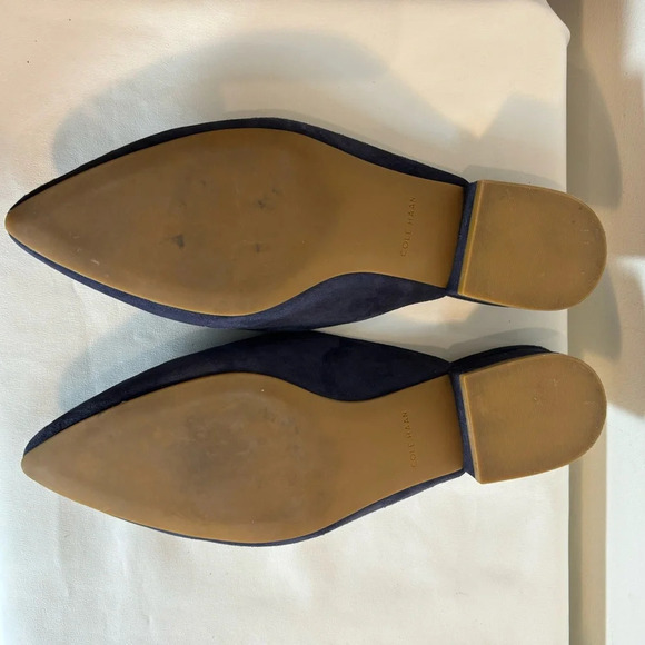 COLE HAAN Sz 8B Mules Navy Suede Golden Tone Rounded Studs Almond Toe Slip On - Picture 8 of 9